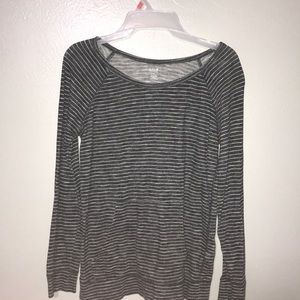 Long Sleeve Stripped Shirt